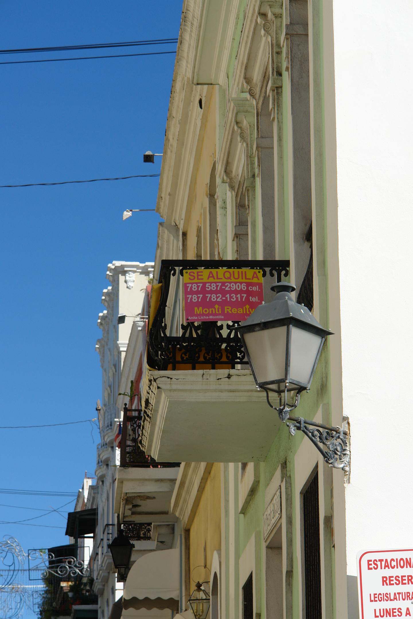 Calle de la Luna 101 - San Juan (Viejo San Juan) - 2012 00010